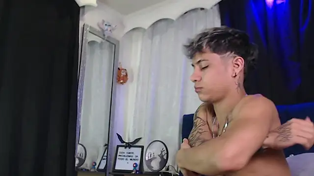 Sexys Boys Hot1 online show from July 2026 01:18:01 AM