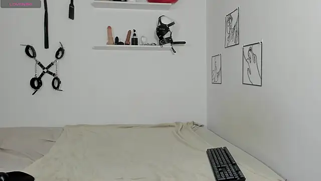 Sabrina Rosse   online show from October 2025 11:55:02 AM