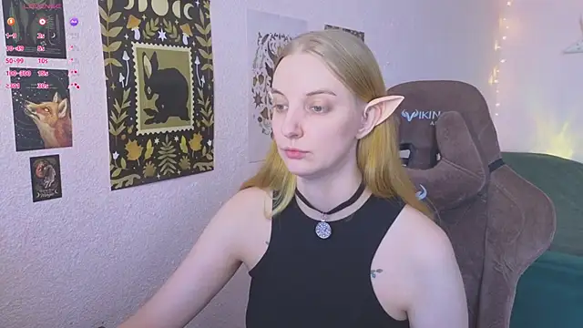 Snapshot of Fluffy_muffin_ chatting on April 2026 09:29:02 AM Fluffy muffin online show from April 2026 09:29:02 AM