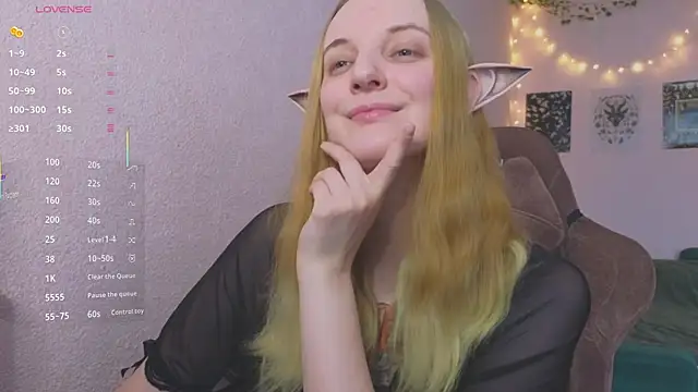 Snapshot of Fluffy_muffin_ chatting on April 2026 10:09:02 AM Fluffy muffin online show from April 2026 10:09:02 AM