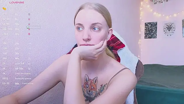 Snapshot of Fluffy_muffin_ chatting on May 2026 09:58:01 AM Fluffy muffin online show from May 2026 09:58:01 AM
