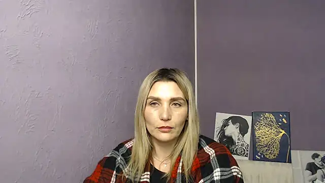 Snapshot of _sexy_lady chatting on December 2024 05:06:02 PM sexy lady online show from December 2024 05:06:02 PM
