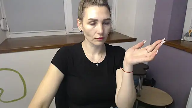  sexy lady online show from November 2025 09:30:01 AM