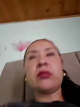 Snapshot of RenataSexy_ chatting on December 2025 06:24:02 PM RenataSexy online show from December 2025 06:24:02 PM