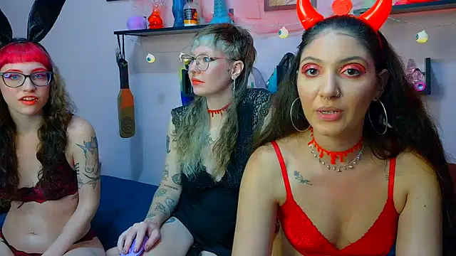 DianaSartori online show from October 2025 03:02:02 PM