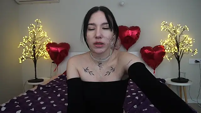 NikkiGoldSide online show from February 2025 08:22:02 PM