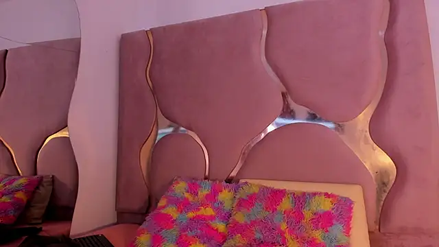 Sofia-candyht online show from June 2026 08:34:01 PM