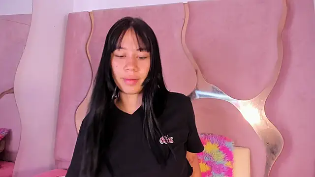 Sofia-candyht online show from June 2026 08:33:01 PM