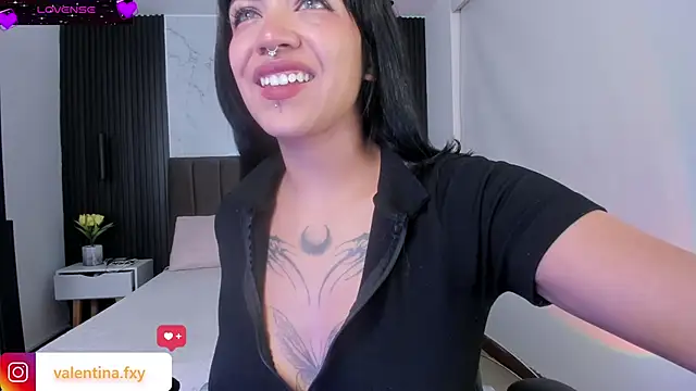 Gianna foxy online show from October 2025 05:00:02 AM