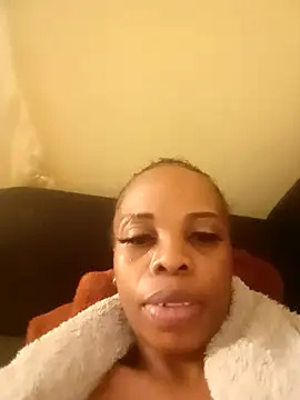 Snapshot of SweetHotLipsX39 chatting on October 2025 06:27:02 AM SweetHotLipsX39 online show from October 2025 06:27:02 AM