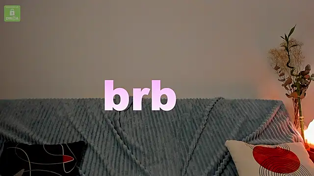 Snapshot of erika_hoiree chatting on December 2024 01:11:01 AM erika hoiree online show from December 2024 01:11:01 AM