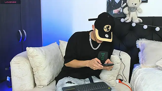 PhilipRich online show from January 2025 07:54:01 PM