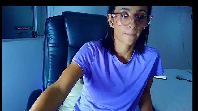 thedianakaro online show from June 2026 01:32:02 AM