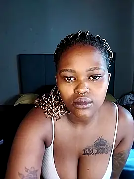 Snapshot of ThickPearlx23 chatting on April 2026 09:12:01 AM ThickPearlx23 online show from April 2026 09:12:01 AM