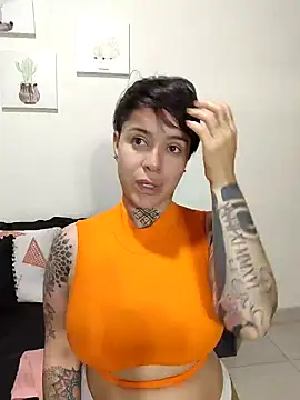 Snapshot of KatInk chatting on February 2025 10:32:02 AM KatInk online show from February 2025 10:32:02 AM