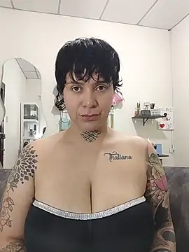 Snapshot of KatInk chatting on February 2026 11:38:01 PM KatInk online show from February 2026 11:38:01 PM