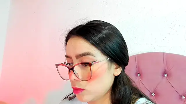 Snapshot of teffy_lee chatting on December 2024 08:01:02 PM teffy lee online show from December 2024 08:01:02 PM