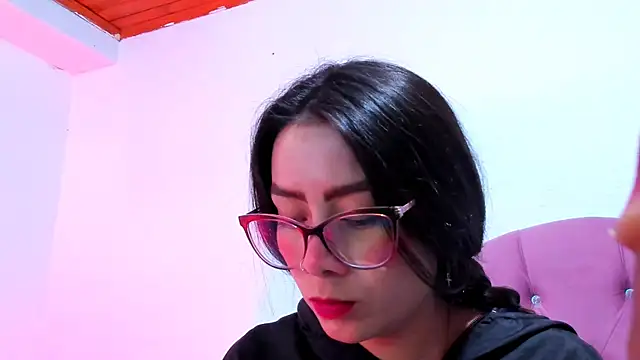 Snapshot of teffy_lee chatting on January 2025 08:37:02 PM teffy lee online show from January 2025 08:37:02 PM