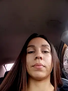 Luci And Sofi online show from April 2026 08:04:02 PM