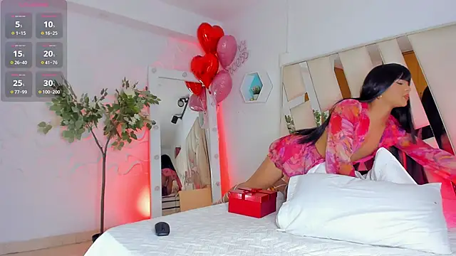 Snapshot of EthanCollens chatting on February 2026 10:17:01 PM EthanCollens online show from February 2026 10:17:01 PM