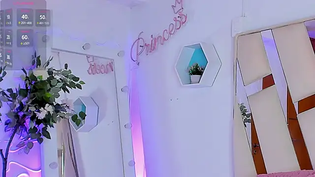 Snapshot of EthanCollens chatting on February 2026 10:43:01 PM EthanCollens online show from February 2026 10:43:01 PM