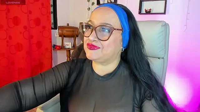 Snapshot of Gia_Nahomi chatting on March 2026 11:22:02 PM Gia Nahomi online show from March 2026 11:22:02 PM