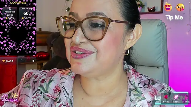 Snapshot of Gia_Nahomi chatting on April 2026 11:05:02 PM Gia Nahomi online show from April 2026 11:05:02 PM