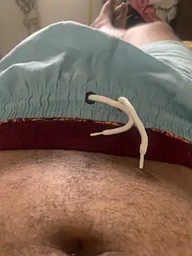 VouchingLagging online show from October 2025 08:20:02 PM