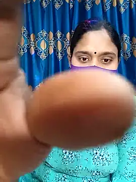 Hot Maleka online show from February 2025 05:56:01 AM