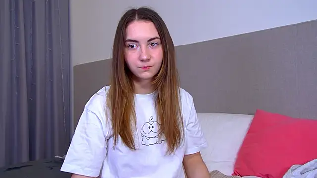 Snapshot of AmaliaLambert chatting on January 2025 03:38:01 PM AmaliaLambert online show from January 2025 03:38:01 PM