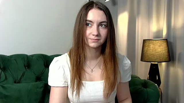 Snapshot of AmaliaLambert chatting on March 2025 12:36:02 PM AmaliaLambert online show from March 2025 12:36:02 PM