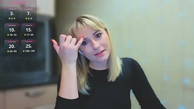 Snapshot of Smoorodinkaa chatting on October 2025 08:02:02 PM Smoorodinkaa online show from October 2025 08:02:02 PM