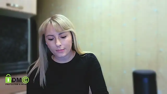 Snapshot of Smoorodinkaa chatting on March 2026 08:34:02 PM Smoorodinkaa online show from March 2026 08:34:02 PM