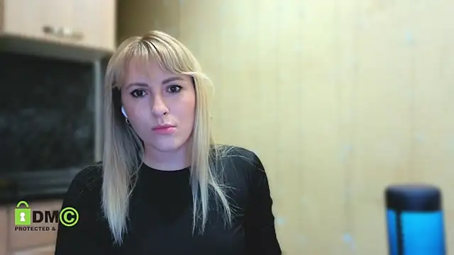 Smoorodinkaa online show from May 2026 07:44:01 PM