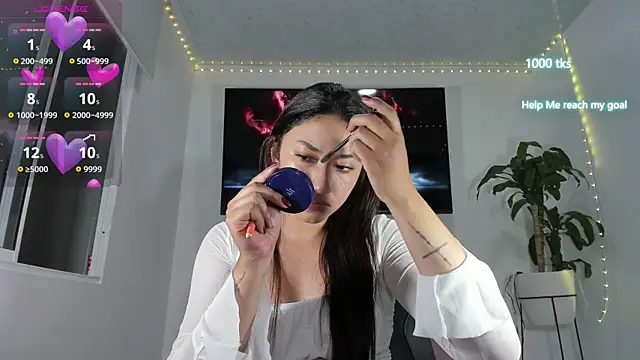 emily palmeer online show from December 2025 09:40:01 AM