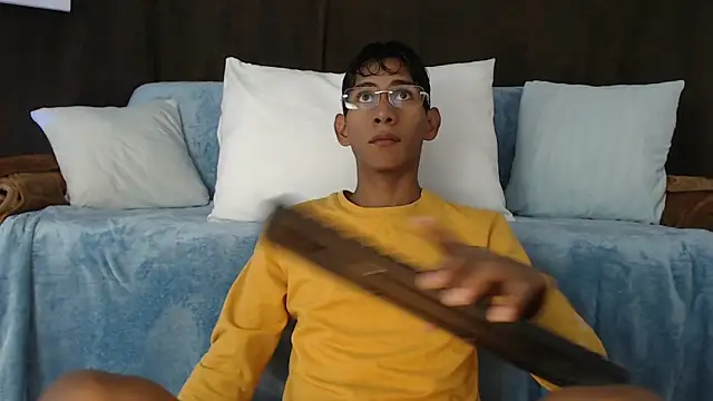 Nick Collins18 online show from November 2025 08:08:01 PM