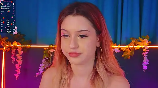 AlinaWalters online show from November 2025 08:11:01 PM