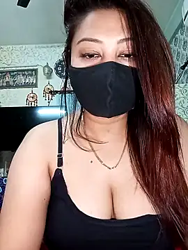 Snapshot of Cute-mona chatting on January 2025 08:02:01 PM Cute-mona online show from January 2025 08:02:01 PM