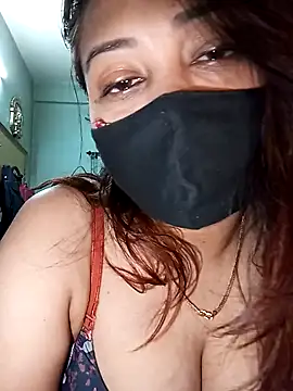 Snapshot of Cute-mona chatting on January 2025 09:15:01 AM Cute-mona online show from January 2025 09:15:01 AM