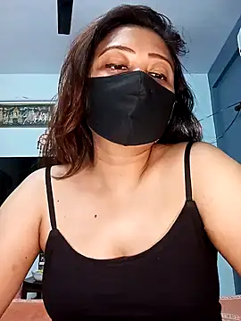 Snapshot of Cute-mona chatting on January 2025 01:10:01 PM Cute-mona online show from January 2025 01:10:01 PM