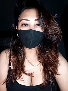 Snapshot of Cute-mona chatting on February 2025 07:30:02 PM Cute-mona online show from February 2025 07:30:02 PM