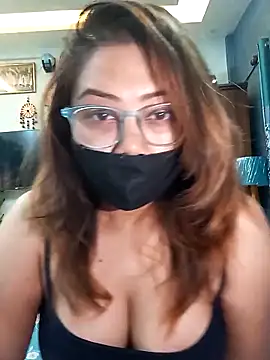 Cute-mona online show from February 2026 10:33:02 AM