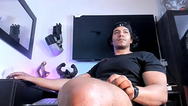  Heracles1 online show from October 2025 02:47:01 PM