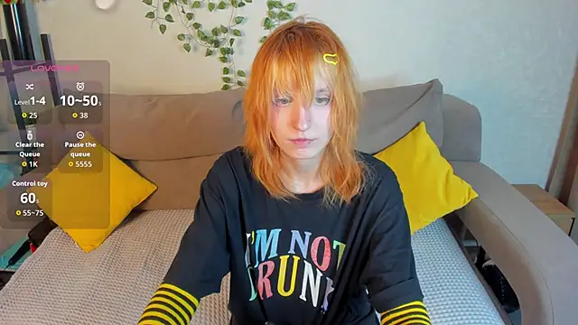 Little Chips online show from November 2025 05:17:01 PM