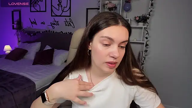 DaniellaLovely online show from October 2025 10:49:02 AM