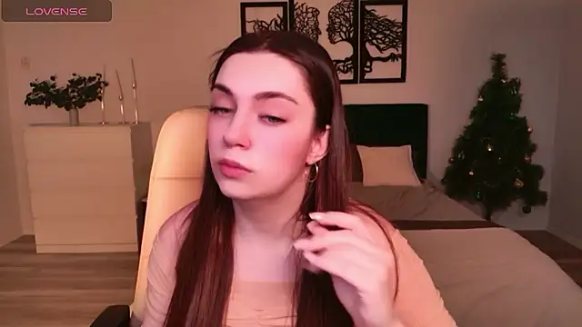 Snapshot of DaniellaLovely chatting on January 2026 10:50:01 AM DaniellaLovely online show from January 2026 10:50:01 AM