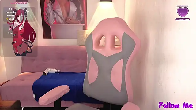 vittorialombardi   online show from November 2025 08:14:02 AM