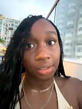 EscorpiLeoncita online show from November 2025 10:48:01 PM