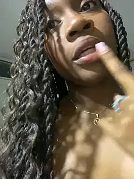 Snapshot of EscorpiLeoncita chatting on March 2026 04:40:02 AM EscorpiLeoncita online show from March 2026 04:40:02 AM