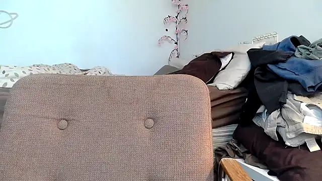 Kittyymaze1 online show from May 2026 12:24:01 PM